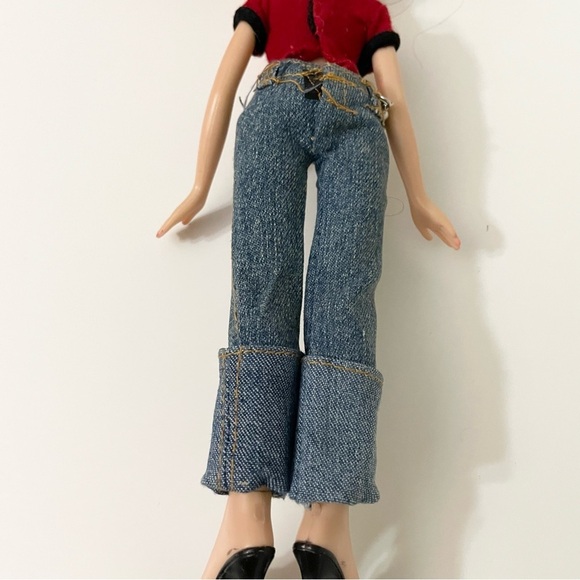 Bratz Doll Roxxi Twin MGA Doll - Picture 9 of 16